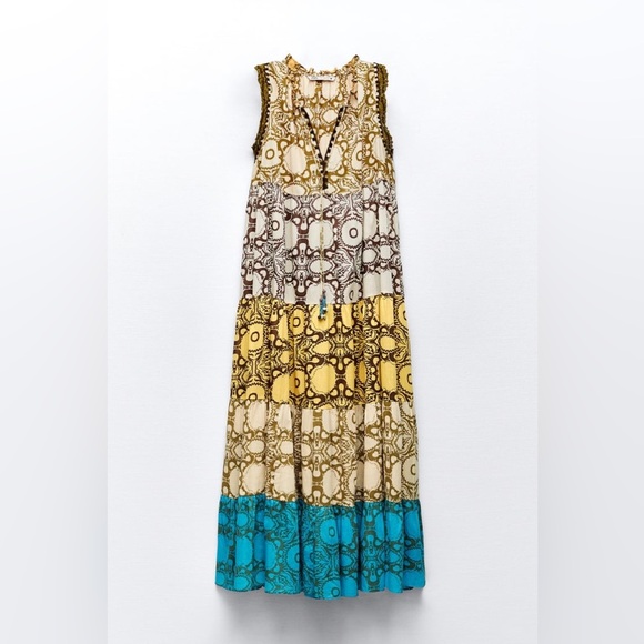 Zara Dresses & Skirts - Zara Crochet Piped Dress
